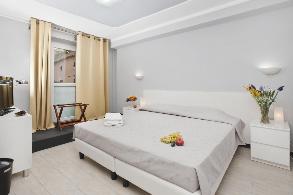 Hotel Paradiso Genoa